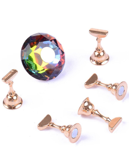 Expositor magnético en conjunto con base de cristal de colores